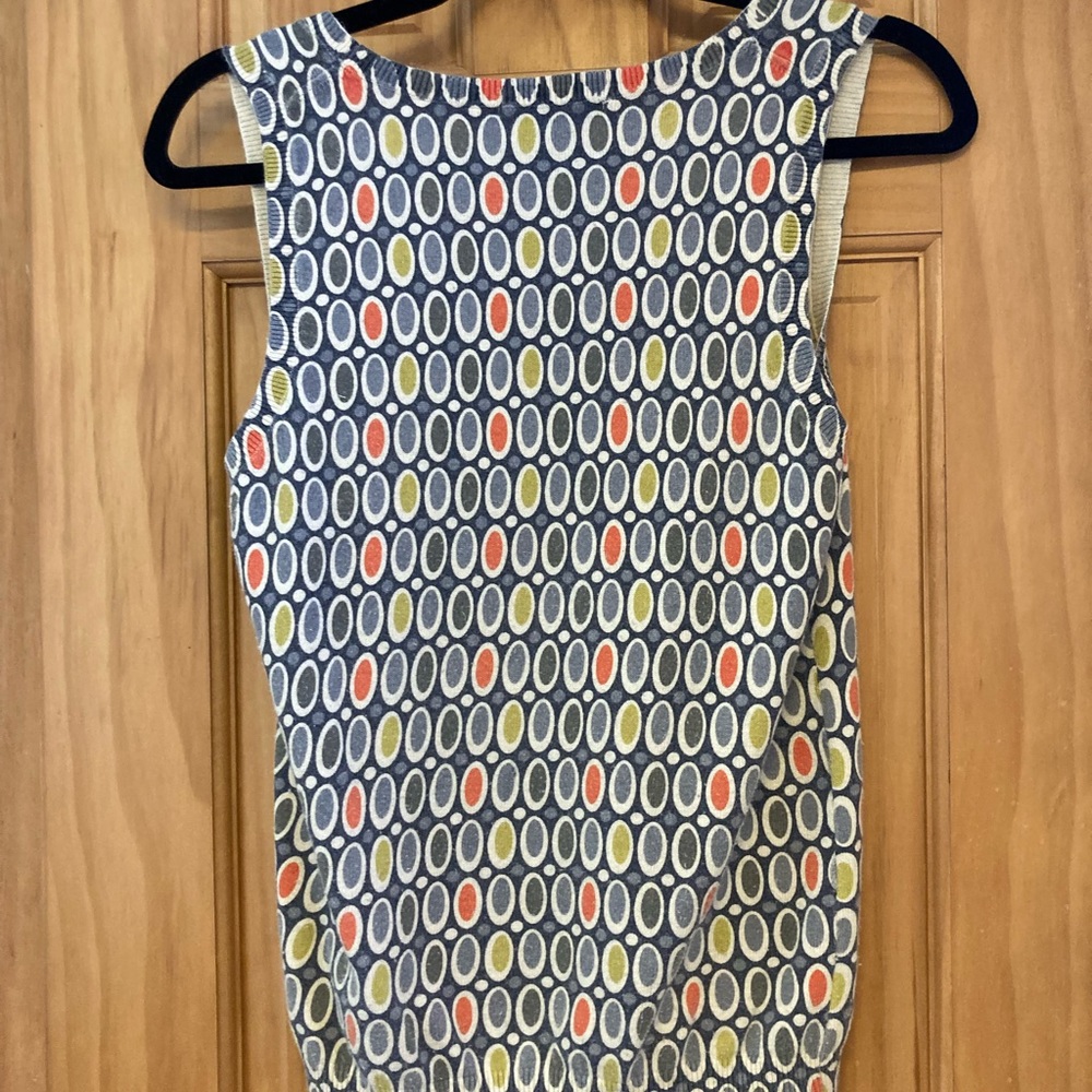 Boden cashmere-blend sweater vest/shell with mod print! - Picture 4 of 5